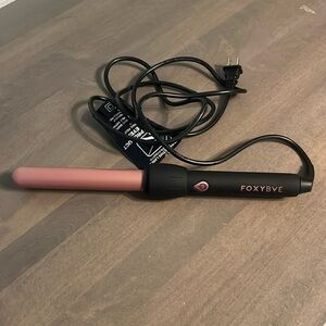 FOXYBAE 25mm Black Curling Wand wh Rose Gold Colored Barrel